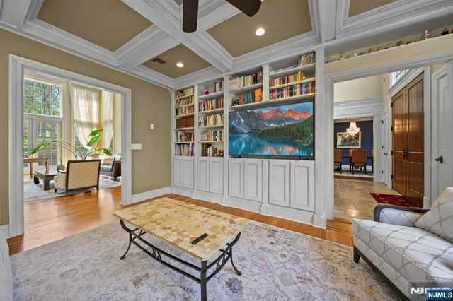 43 Beverly Road, Hillsdale, NJ 07642