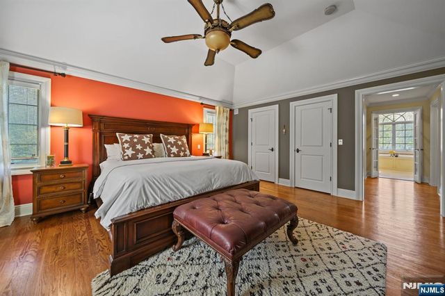 43 Beverly Road, Hillsdale, NJ 07642