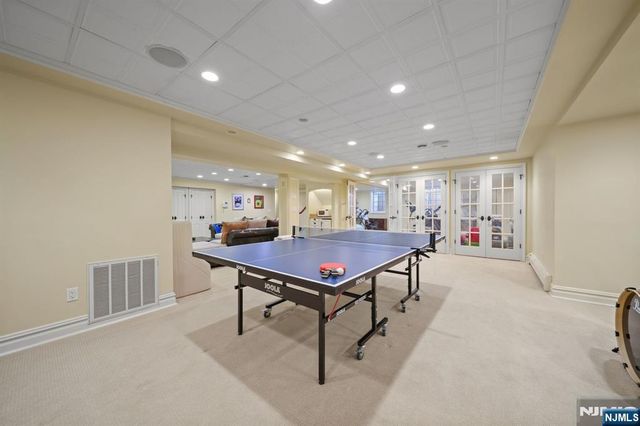 43 Beverly Road, Hillsdale, NJ 07642