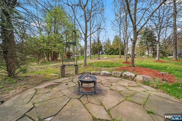 43 Beverly Road, Hillsdale, NJ 07642