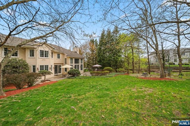 43 Beverly Road, Hillsdale, NJ 07642