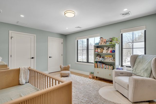 32 Lantern Lane, Wellesley, MA 02481