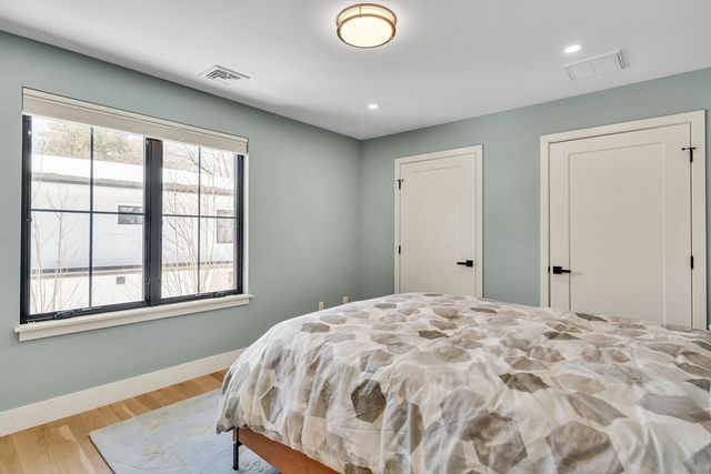 32 Lantern Lane, Wellesley, MA 02481