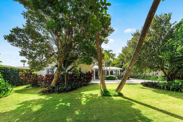 414 S Atlantic Drive, Lantana, FL 33462