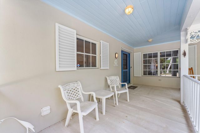 414 S Atlantic Drive, Lantana, FL 33462