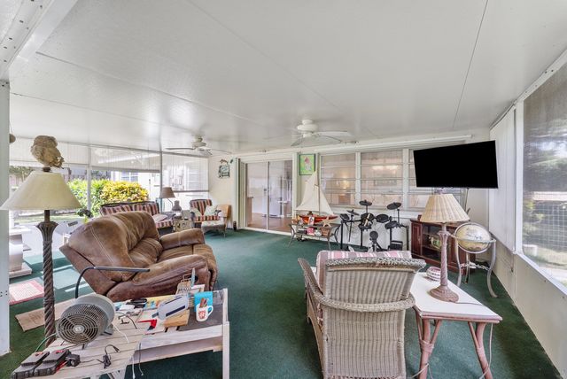414 S Atlantic Drive, Lantana, FL 33462