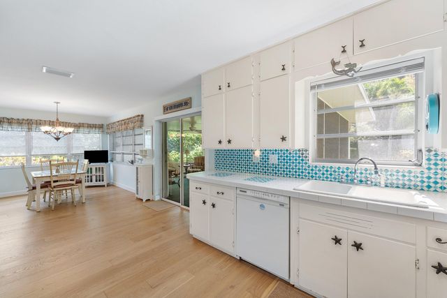 414 S Atlantic Drive, Lantana, FL 33462
