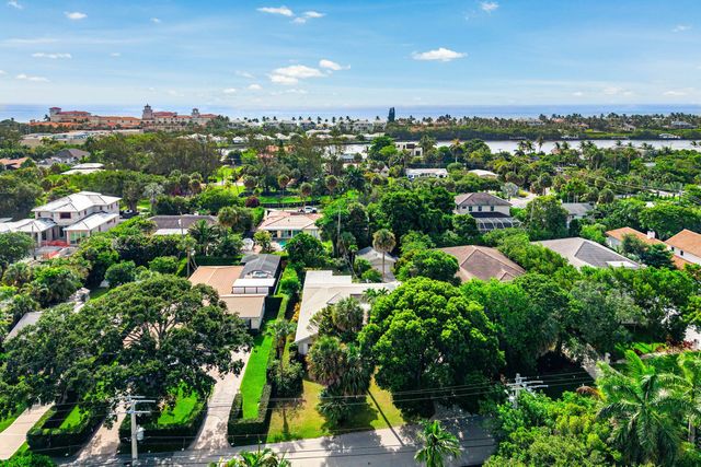 414 S Atlantic Drive, Lantana, FL 33462