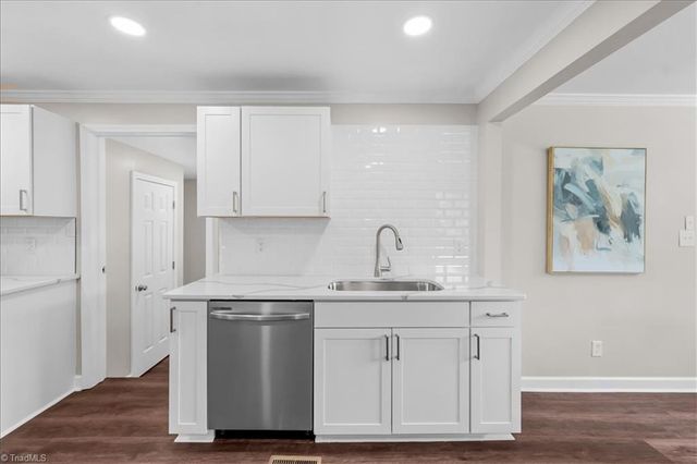 3708 Murchie Street, Greensboro, NC 27405