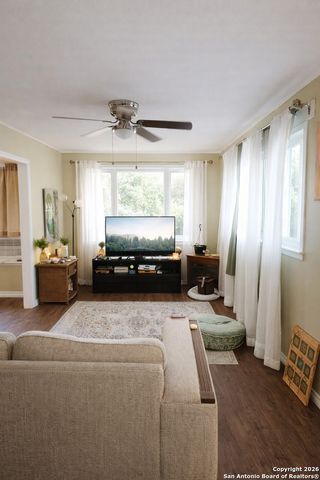 1824 Athel, San Antonio, TX 78237