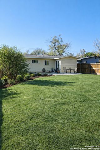 1824 Athel, San Antonio, TX 78237