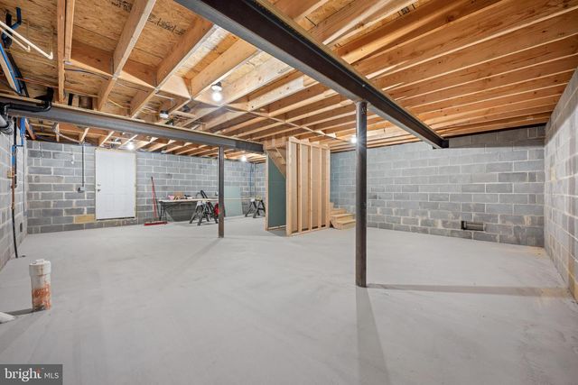 2 RIVER PL, Pennsville, NJ 08070