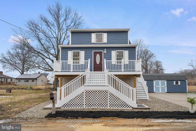 2 RIVER PL, Pennsville, NJ 08070