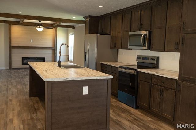 24 Private Lane 215, Rolla, MO 65401