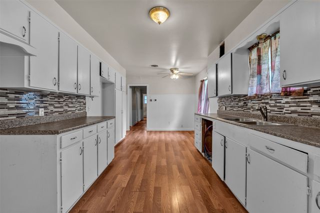 4437 Tamworth Road, Fort Worth, TX 76116