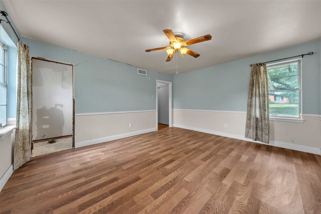 4437 Tamworth Road, Fort Worth, TX 76116