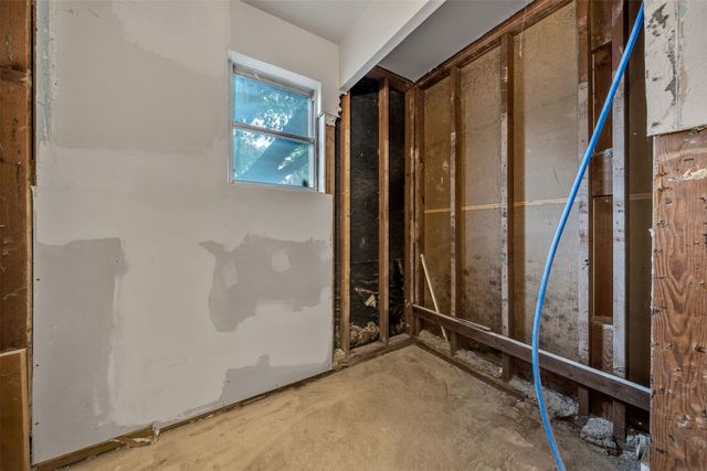 4437 Tamworth Road, Fort Worth, TX 76116