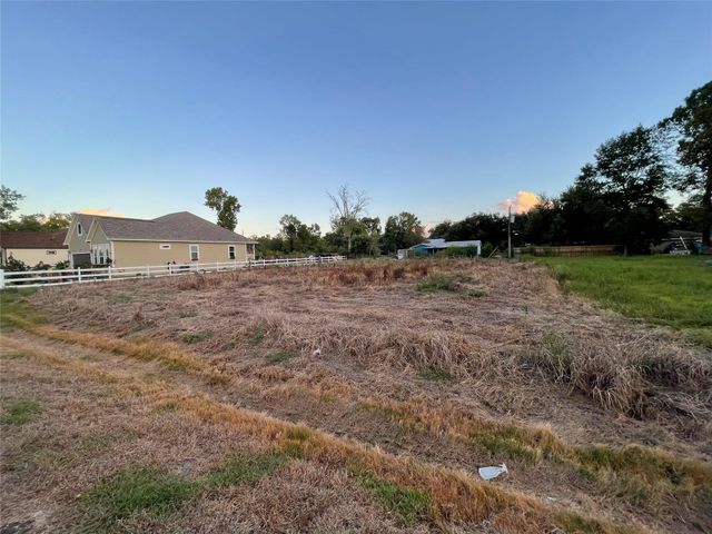 111 Tbd Big Deer Drive, Crosby, TX 77532