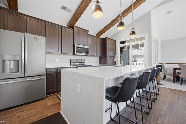212 Fishers CT, Hampton, VA 23666