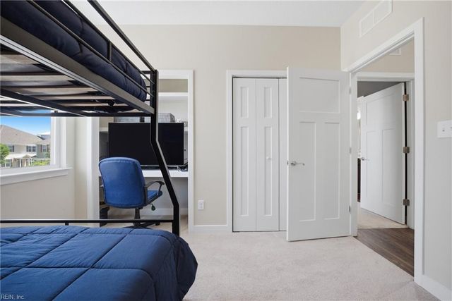 212 Fishers CT, Hampton, VA 23666