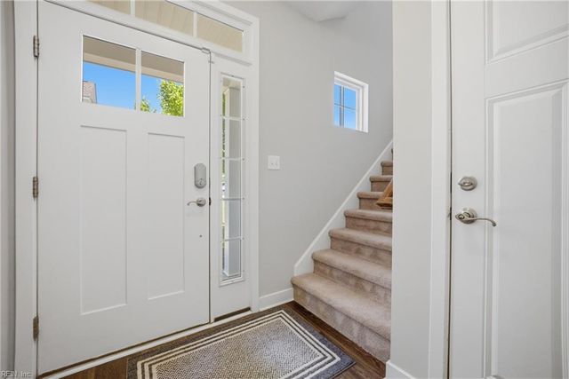 212 Fishers CT, Hampton, VA 23666