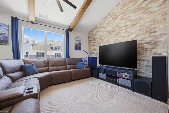 212 Fishers CT, Hampton, VA 23666