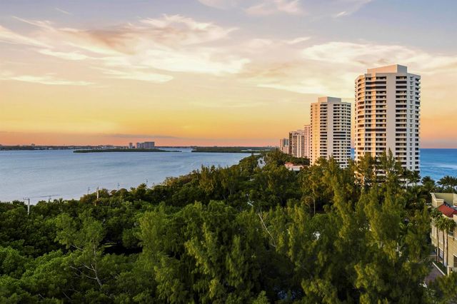 5000 N Ocean Drive 1001, Singer Island, FL 33404
