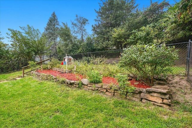 216 ELMWOOD Drive, Council Bluffs, IA 51503