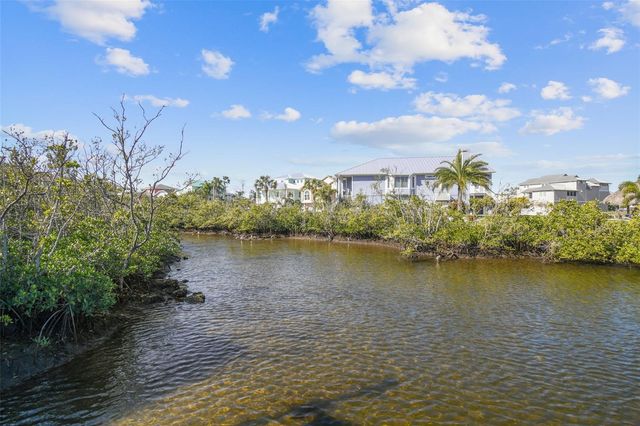 5557 SEA FOREST DRIVE 214, New Port Richey, FL 34652