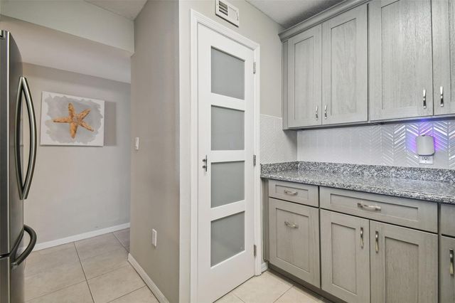 5557 SEA FOREST DRIVE 214, New Port Richey, FL 34652