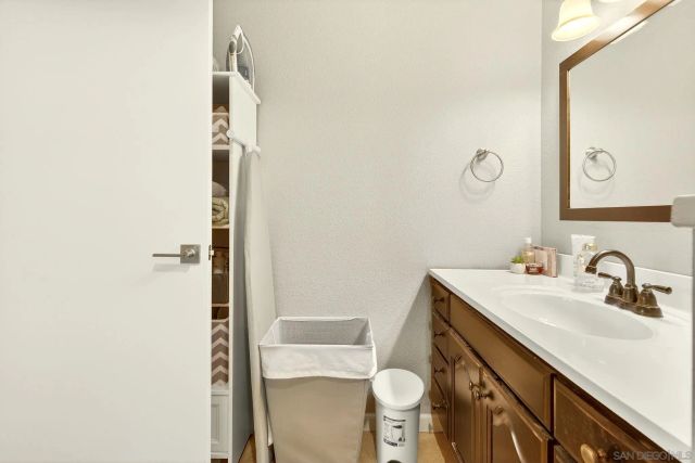 13850 Midgrove Ct, Poway, CA 92064