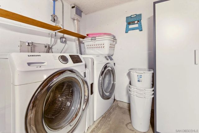 13850 Midgrove Ct, Poway, CA 92064