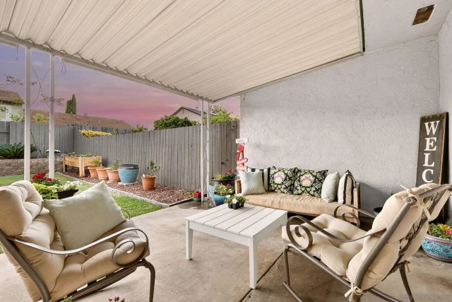 13850 Midgrove Ct, Poway, CA 92064