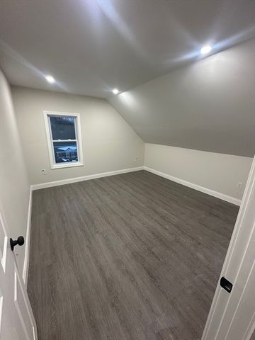 122 Park 2, Stoughton, MA 02072