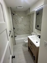 122 Park 2, Stoughton, MA 02072