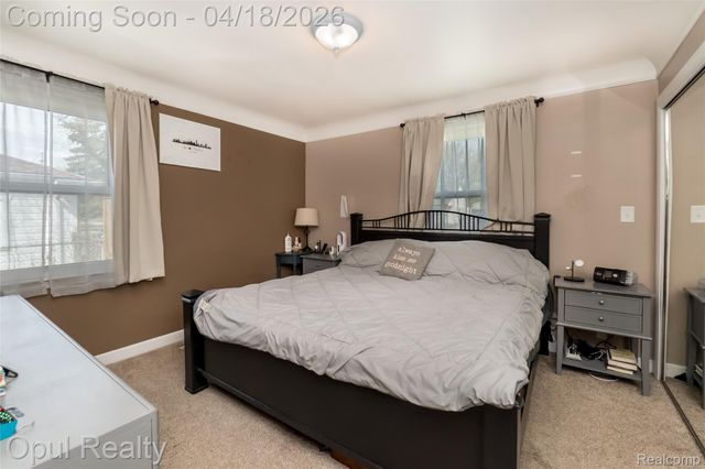 31493 Elmwood Street, Garden City, MI 48135