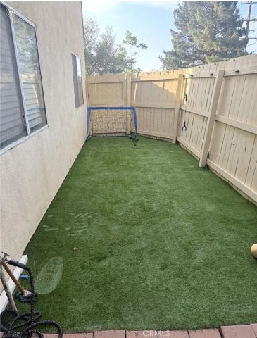 2655 Shadow Hills 37, San Bernardino, CA 92407