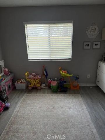 2655 Shadow Hills 37, San Bernardino, CA 92407