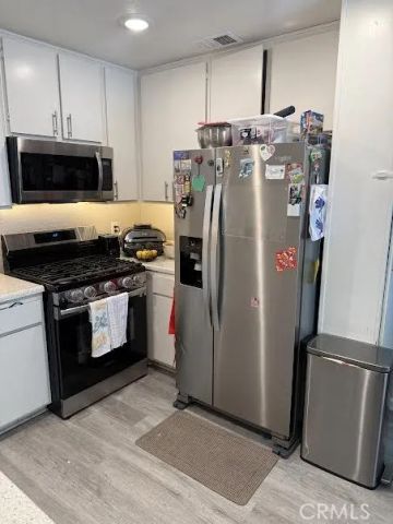 2655 Shadow Hills 37, San Bernardino, CA 92407