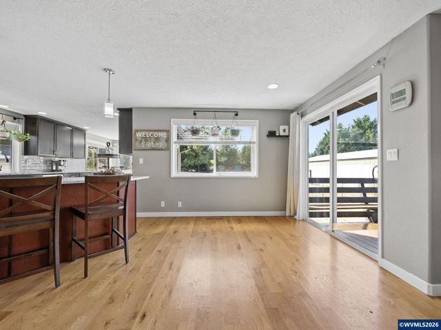 6995 Aumsville Hwy SE, Salem, OR 97317