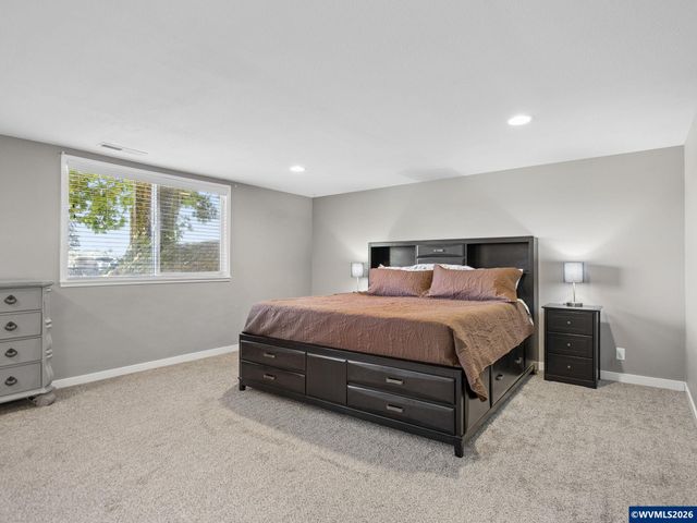 6995 Aumsville Hwy SE, Salem, OR 97317