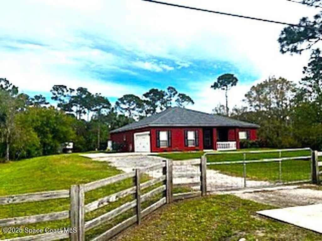 4035 Toby Avenue, Grant-valkaria, FL 32950