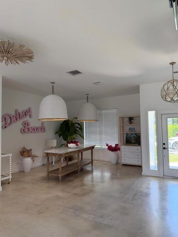 200 SE 7th Avenue, Delray Beach, FL 33483