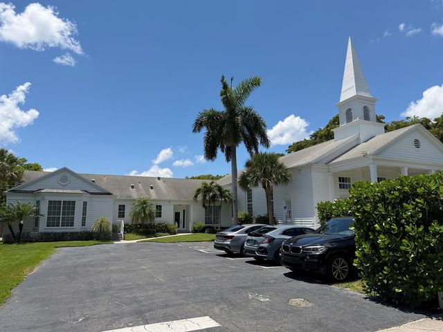 200 SE 7th Avenue, Delray Beach, FL 33483