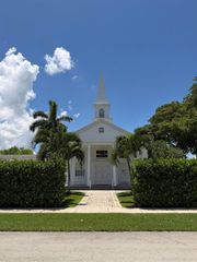 200 SE 7th Avenue, Delray Beach, FL 33483
