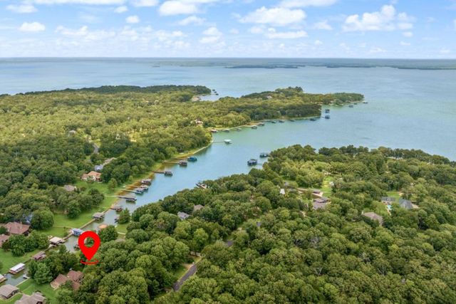 111 Bull Run Drive, Streetman, TX 75859