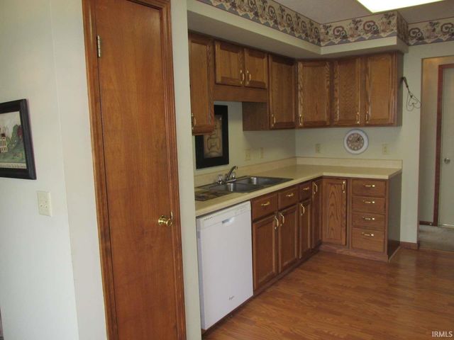 256 Claiborne Drive, Columbia City, IN 46725