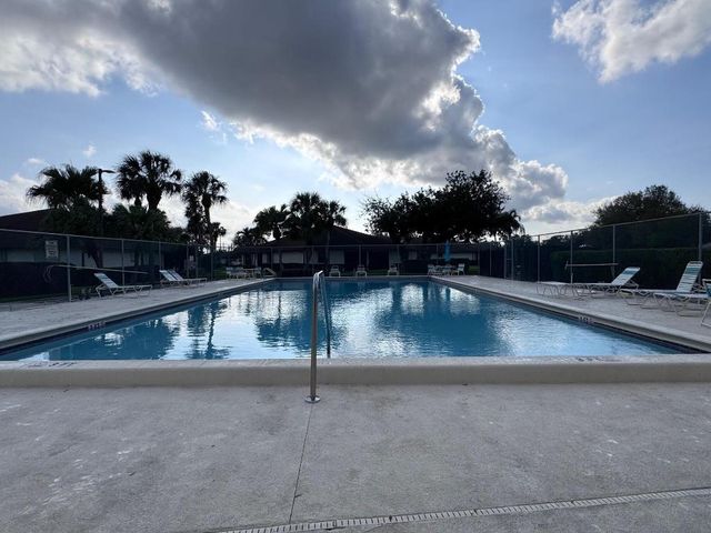 1303 Peppertree Trail C, Fort Pierce, FL 34950