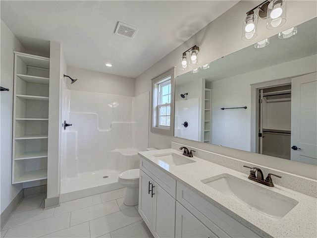 600 S Stribling Street, Seneca, SC 29678