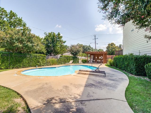 9495 Timberleaf Drive, Dallas, TX 75243